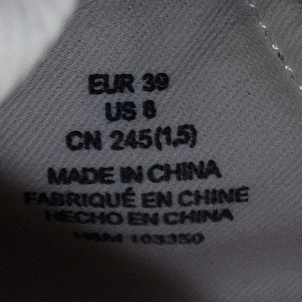 H&M Sneakers‎ - Size 8